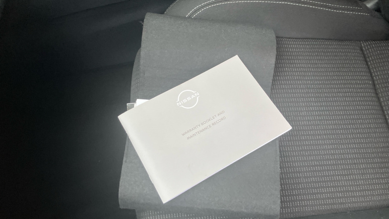 Nissan Qashqai 1.3 DiG-T MH Acenta Premium 5dr Petrol Hatchback